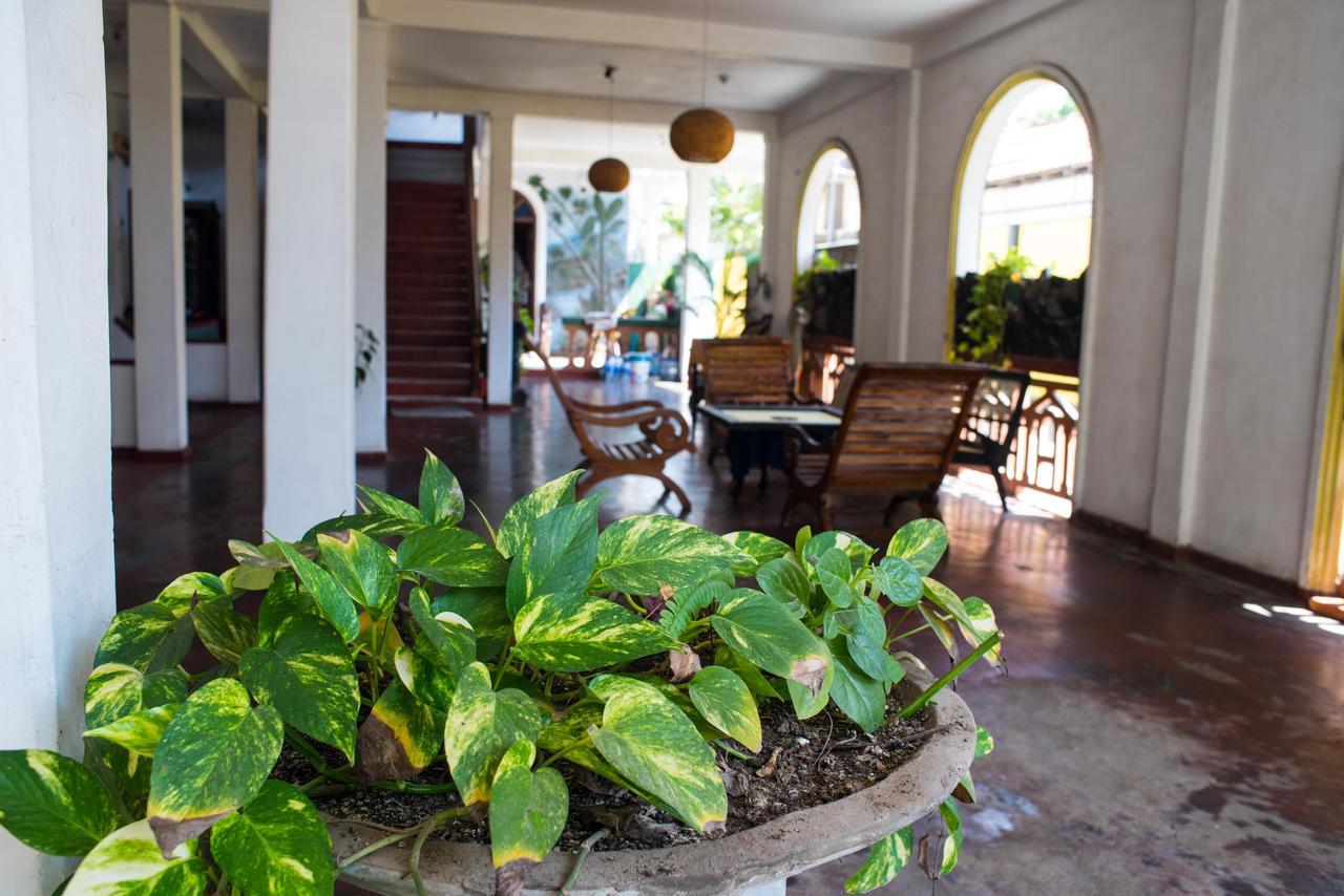 Casalanka Hotel Hikkaduwa Dış mekan fotoğraf