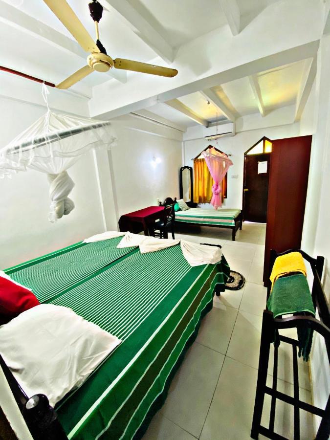 Casalanka Hotel Hikkaduwa Dış mekan fotoğraf