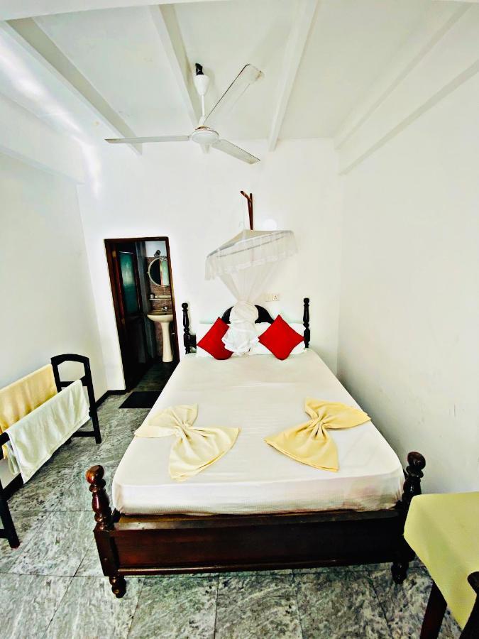 Casalanka Hotel Hikkaduwa Dış mekan fotoğraf